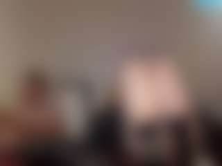 Live cam show with Crumslut - Pegging on googirlz