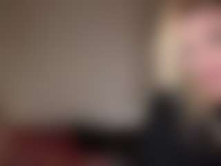 Crumslut's Live Sex Cam Show