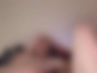 Live cam show with Crumslut - Athletic on Camsoda
