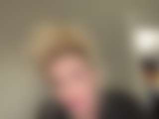 Crumslut's Live Sex Cam Show