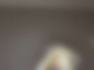 Live cam show with Crumslut - Cute on Uber Horny