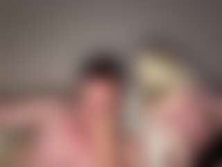 Live cam show with Crumslut - Bondage on TeamSkeetLive