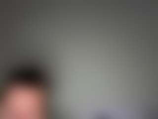 Live cam show with Crumslut - Control on Camsoda