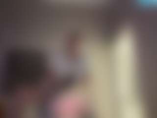 Live cam show with Crumslut - Tease on Camsoda