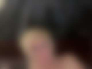 Crumslut's Live Sex Cam Show