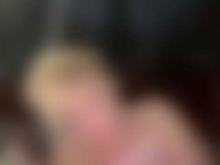 Crumslut's Live Sex Cam Show