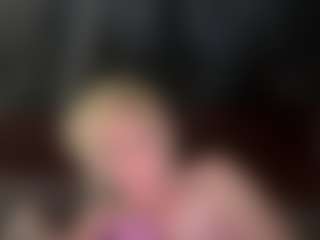 Crumslut's Live Sex Cam Show