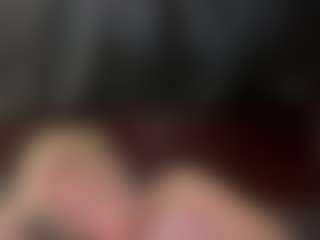 Crumslut's Live Sex Cam Show