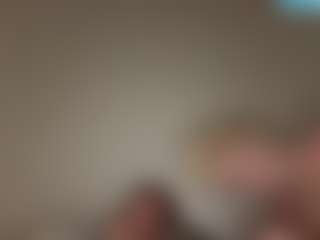 Crumslut's Live Sex Cam Show