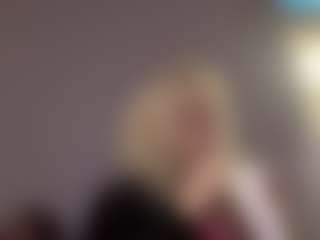 Live cam show with Crumslut - Bondage on liverealitysex.com