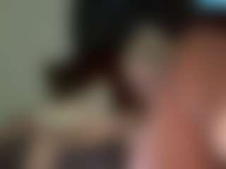 Live cam show with Crumslut - Bikini on SpunkLive