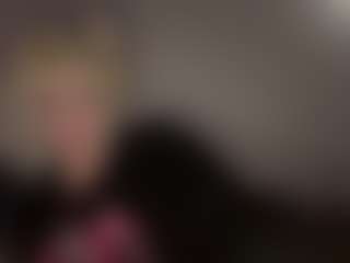 Live cam show with Crumslut - Normal on EXY