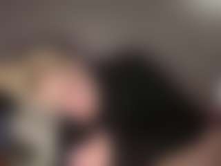 Live cam show with Crumslut - Lingerie on LiveSexCams6