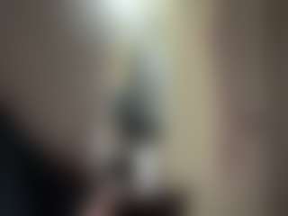 Live cam show with Crumslut - Oil on LiveSexCams6