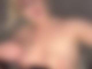 Live cam show with Crumslut - Blonde Hair Cum on Ass Tok