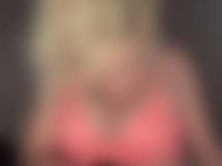Crumslut's Live Sex Cam Show