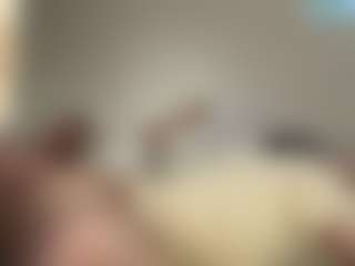 Crumslut's Live Sex Cam Show