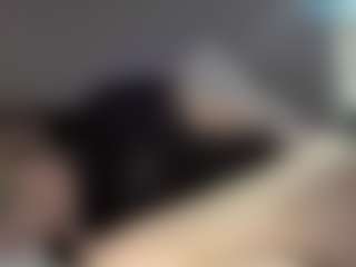 Crumslut's Live Sex Cam Show