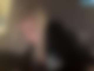 Crumslut's Live Sex Cam Show