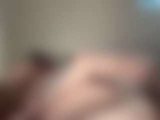 Crumslut's Live Sex Cam Show