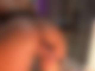 Live cam show with sugar-mirie - Black Petite on Chatstar