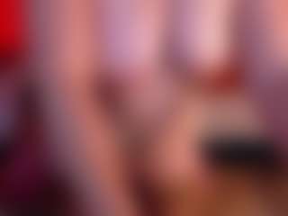 Live cam show with Lucia MILF - BBW on fuklive.com