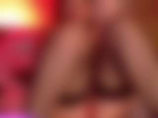 Lucia MILF's Live Sex Cam Show