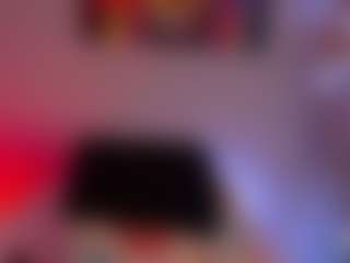 Lucia MILF's Live Sex Cam Show