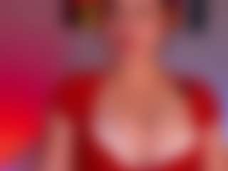 Live cam show with Lucia MILF - Bedroom MILF on Camsoda