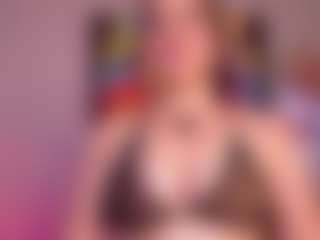 Live cam show with Lucia MILF - Cosplay on Camsoda