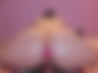 stefaagomez's Live Sex Cam Show