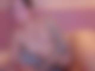 Live cam show with stefaagomez - HD on Camsoda