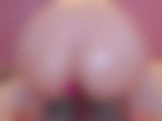stefaagomez's Live Sex Cam Show
