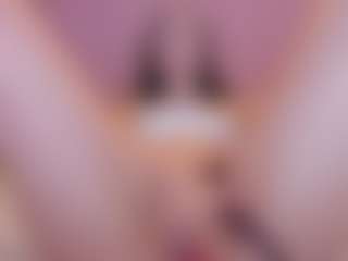 Live cam show with stefaagomez - Strip on Camsoda