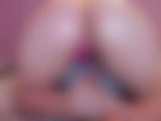 stefaagomez's Live Sex Cam Show