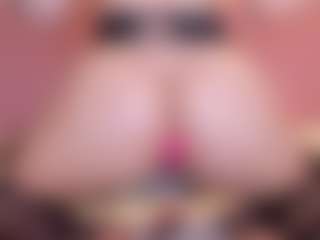 stefaagomez's Live Sex Cam Show
