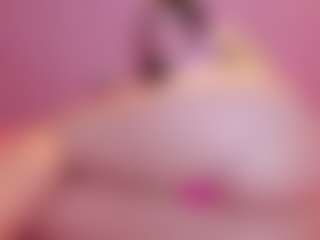 Live cam show with stefaagomez - Smooth on Camsoda