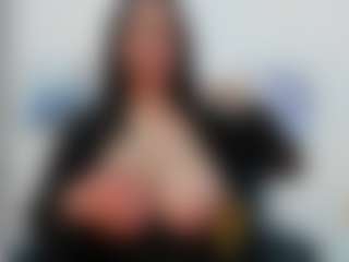 Live cam show with anastacialopez21 - Living Room on PervPlay.com