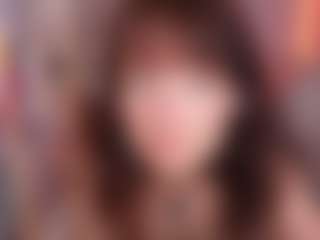 Live cam show with CissyGlitter - Skinny on Uber Horny