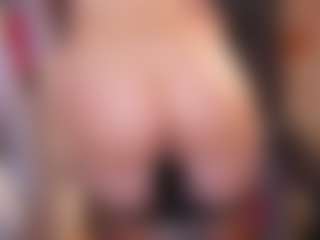 Live cam show with CissyGlitter - Red Hair Shaved Pussy on CamwithHer