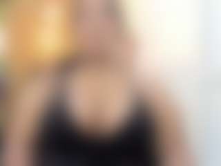 Live cam show with LaylaBBW - Middle Aged on liverealitysex.com