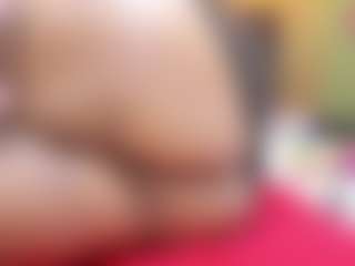 LaylaBBW MILF webcam performer live streaming