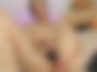 meghan-29's Live Sex Cam Show
