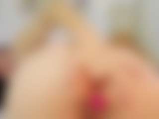meghan-29's Live Sex Cam Show
