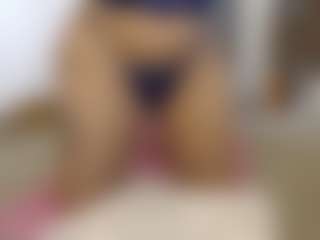 Elegance's Live Sex Cam Show