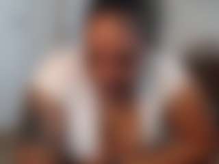 Elegance's Live Sex Cam Show