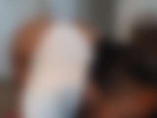 Elegance's Live Sex Cam Show