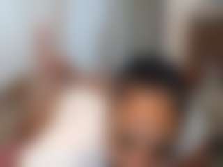 Live cam show with Elegance - Teen (18+) on AdultVida.com