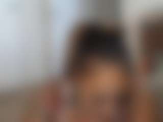 Elegance's Live Sex Cam Show