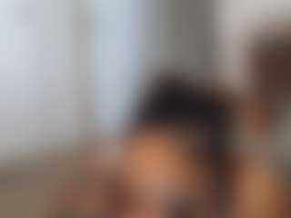 Elegance's Live Sex Cam Show